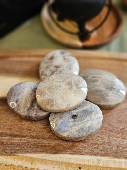 Moonstone / Sunstone Mix Palmstones