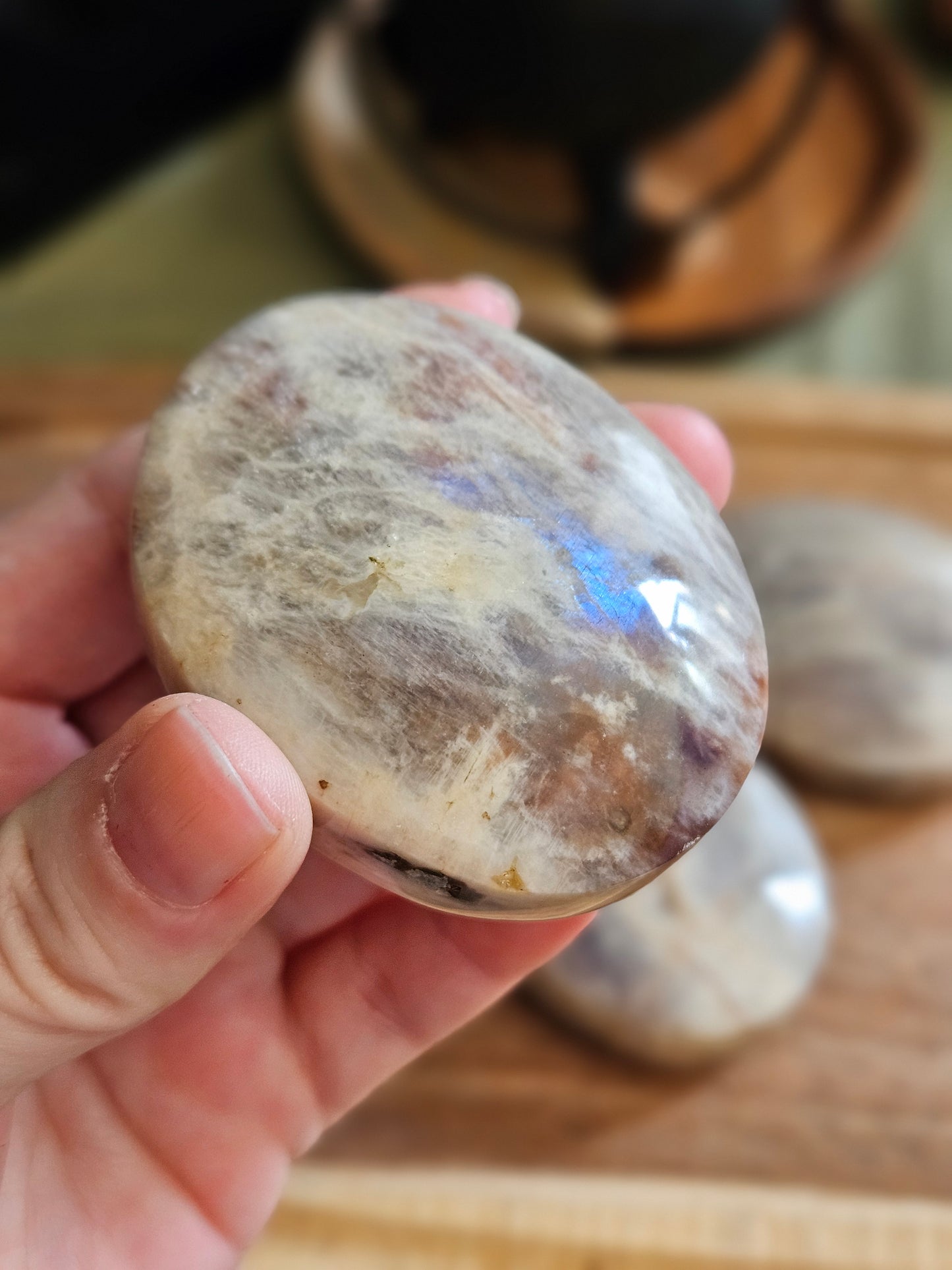 Moonstone / Sunstone Mix Palmstones