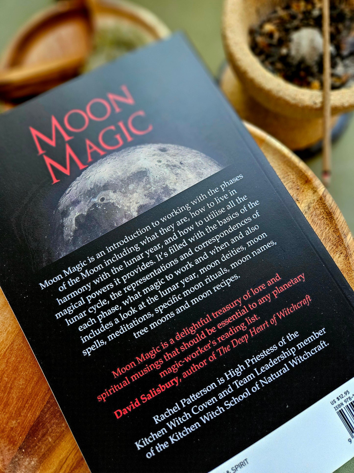 Pagan Portals - Moon Magic - by Rachel Patterson